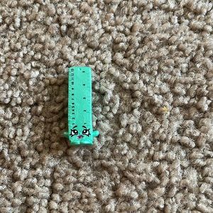 SHOPKINS! Rita Ruler